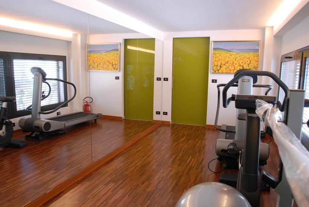 Hotel Sole Giulianova Eksteriør billede