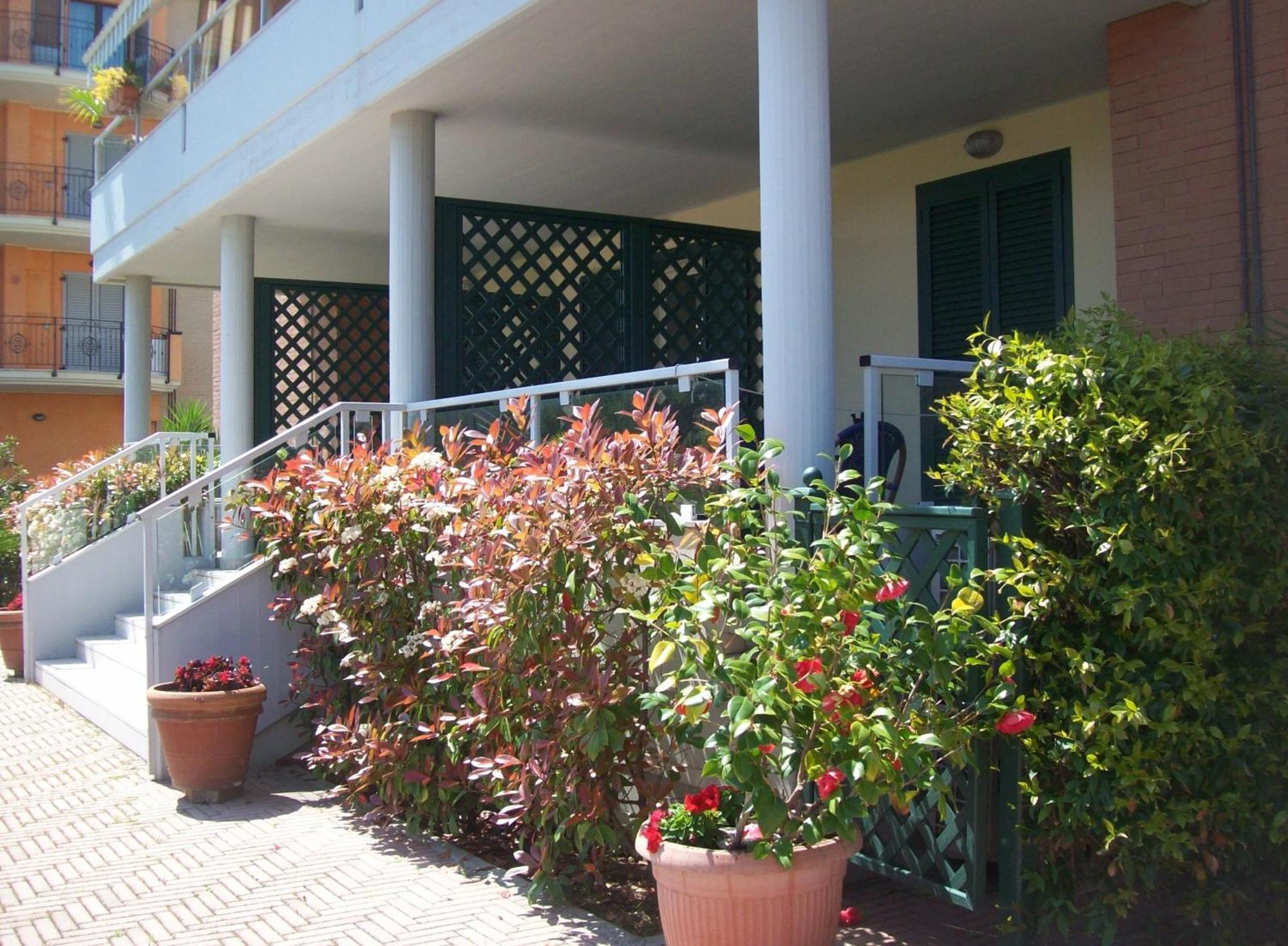Hotel Sole Giulianova Eksteriør billede
